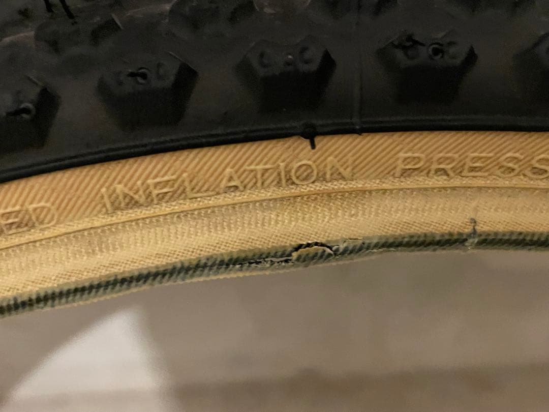 old bmx サイドスキン タイヤ 24 × 1.75 KENDA 2本