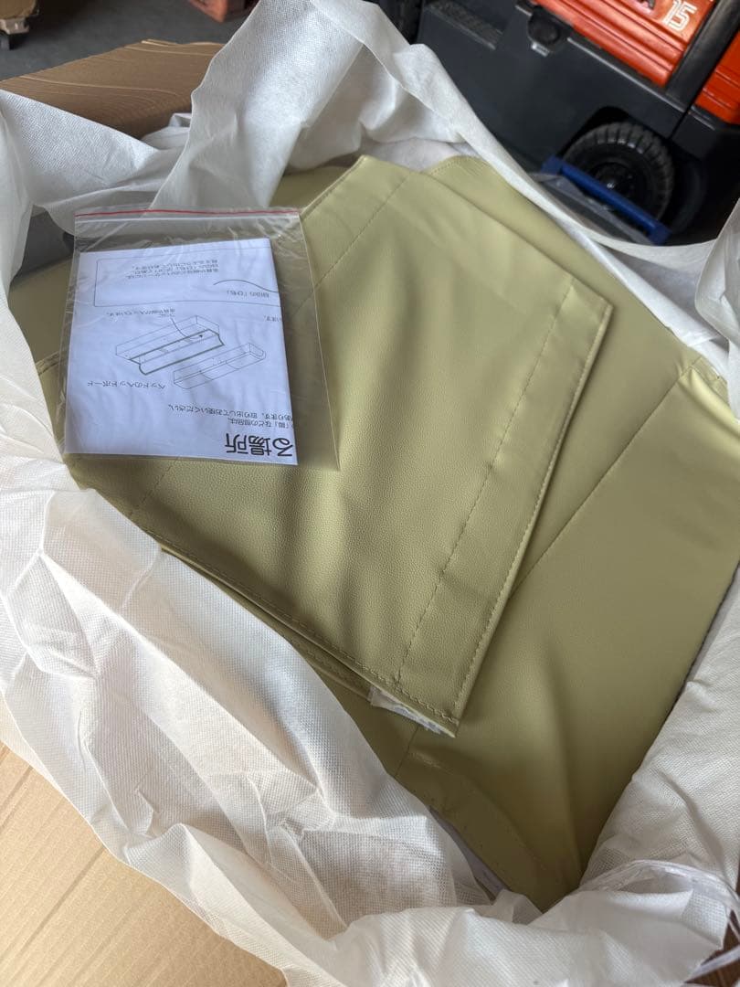 未使用訳あり　モダンデザインソファベッド W120 セミダブル　アイボリーレザー