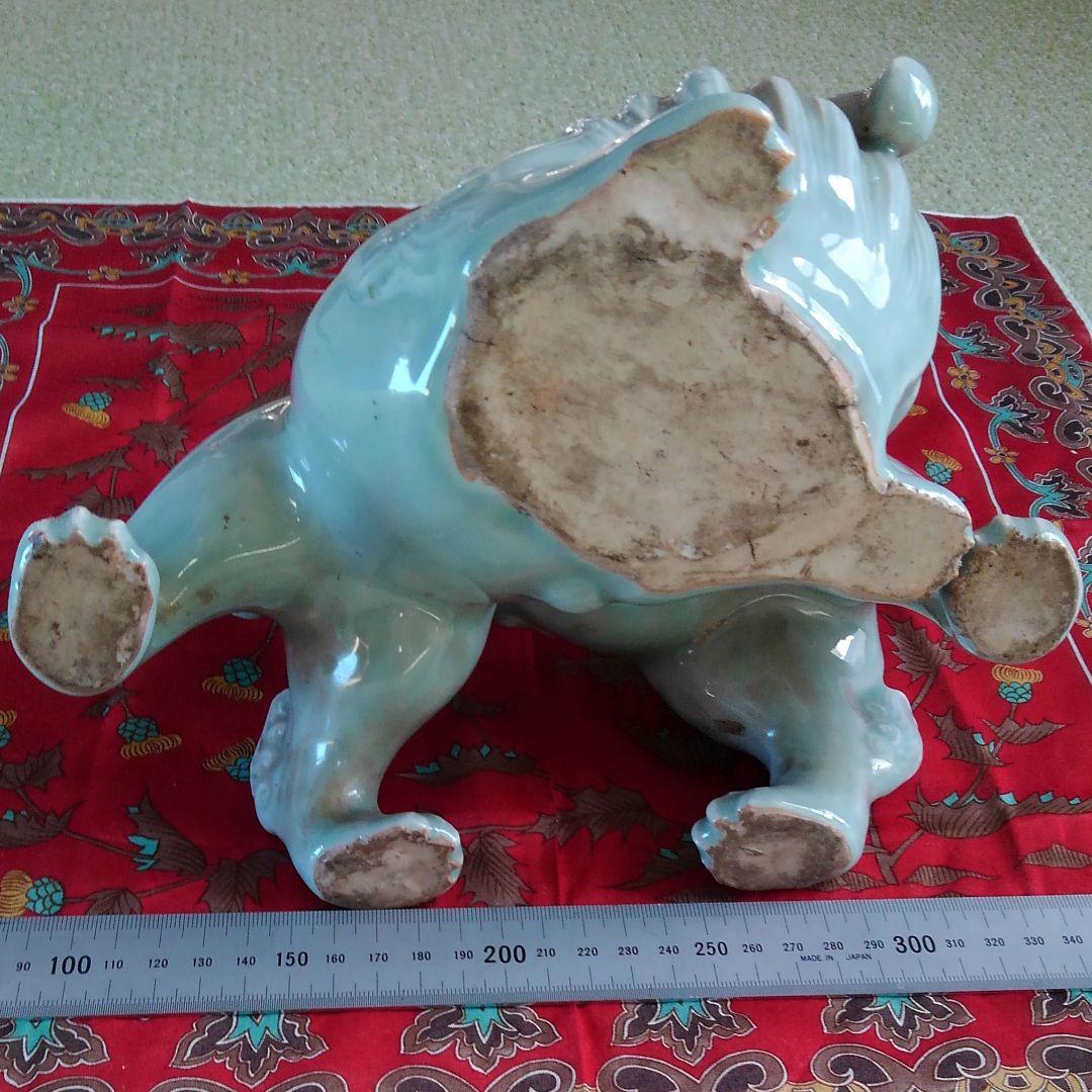 鍋島青磁獅子