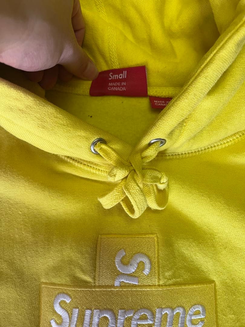 Supreme クロスボックスロゴ