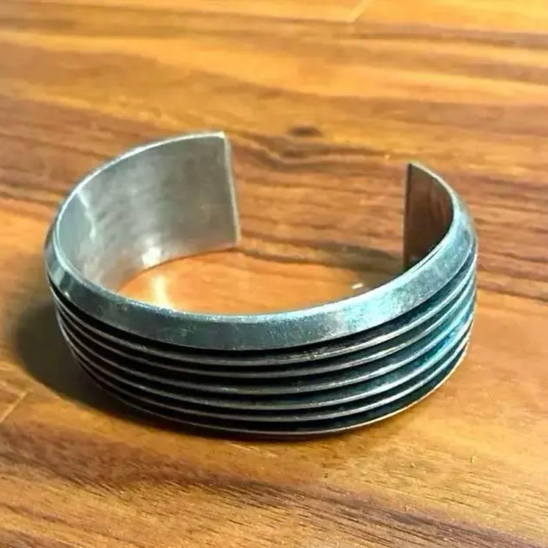 トミー　tom hawk バングル