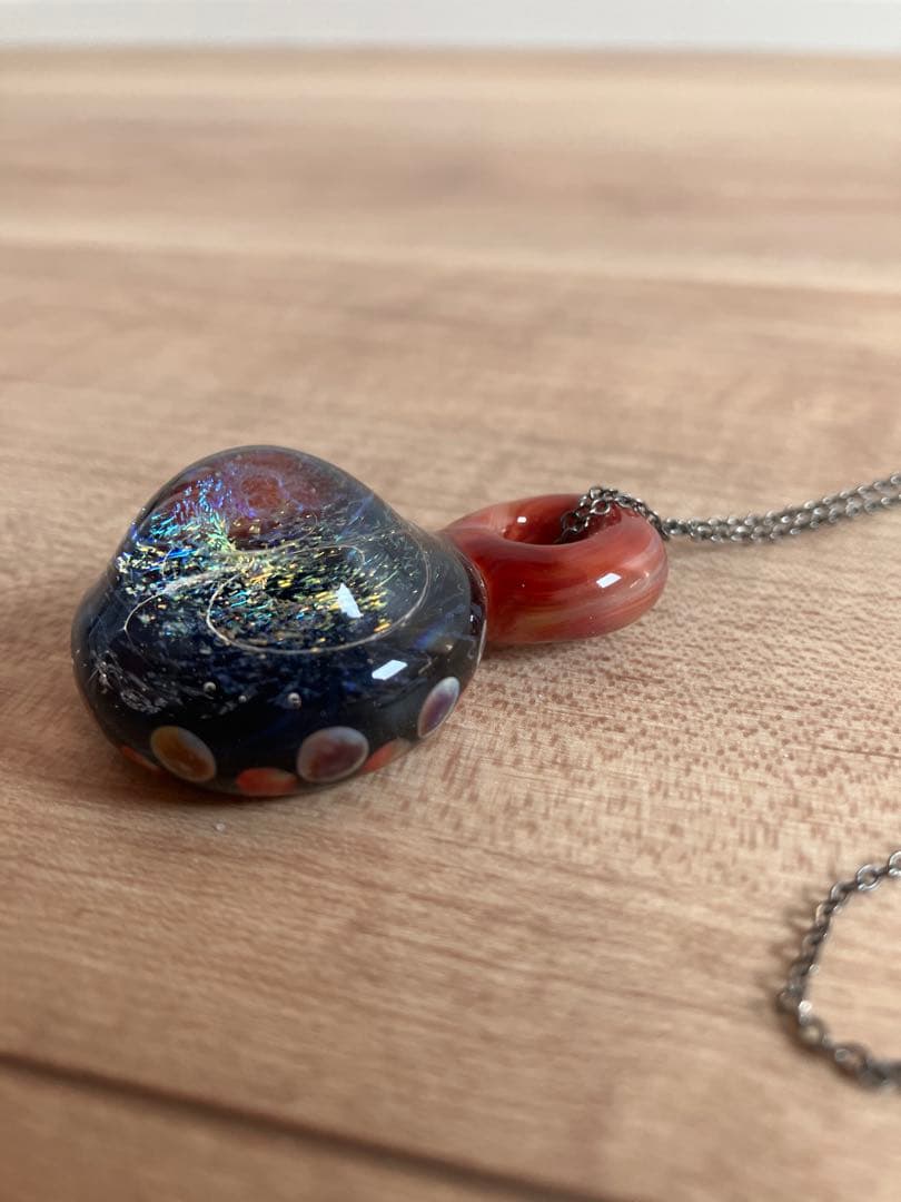 宇宙デザイン ガラス　ネックレス　コスモ　スピリチュアル