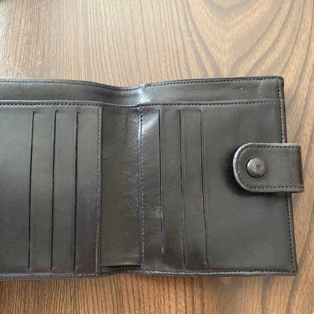 CHANEL 二つ折り財布