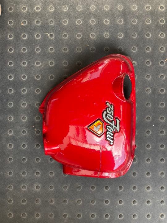 CB750K four サイドカバー