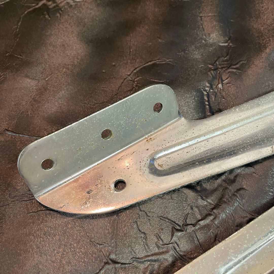 ハーレー　カウルステー