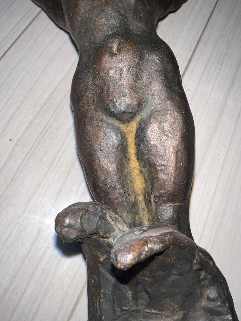 ブロンズ像　裸婦像　飛躍　館野弘青