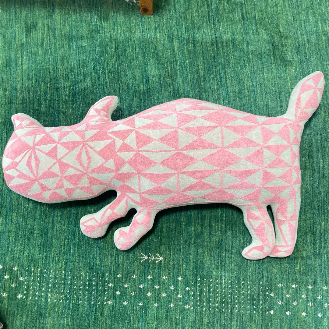 minä perhonen 犬型フロアクッション