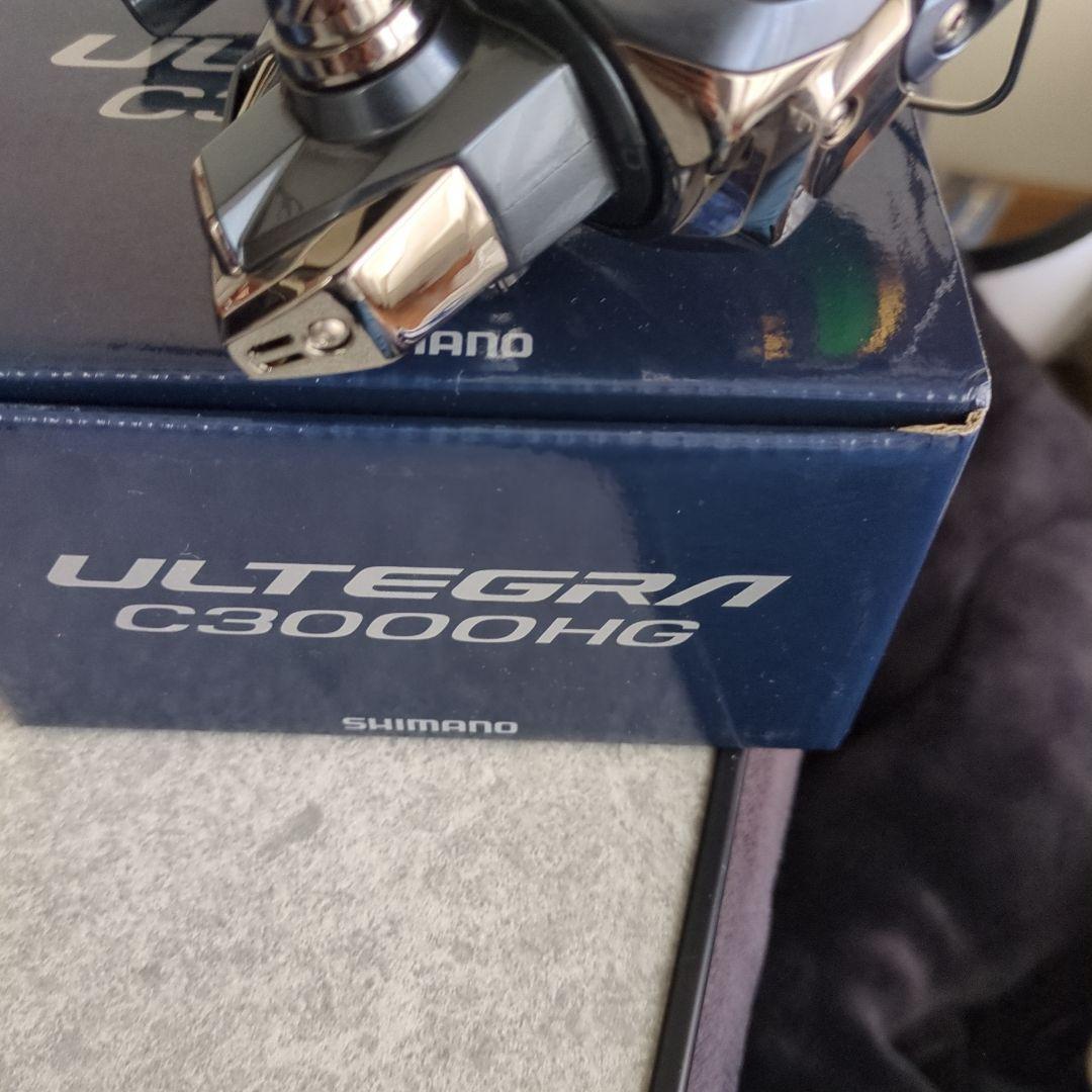SHIMANO ULTREGA C3000HG フィッシングリール