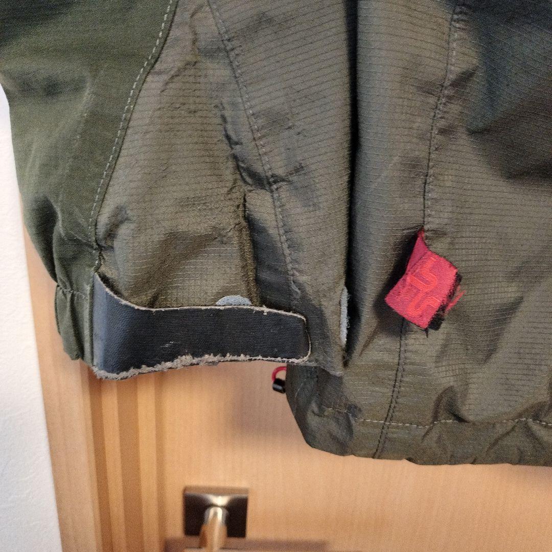 最上位モデルBLUEBLOOD　GORE-TEX　スノーボードウェアー上L下 O