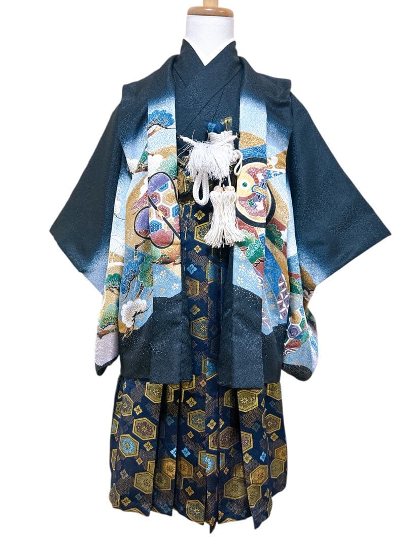 刺繍入り兜柄♡七五三　5歳　男の子　フルセット　一式　黒系