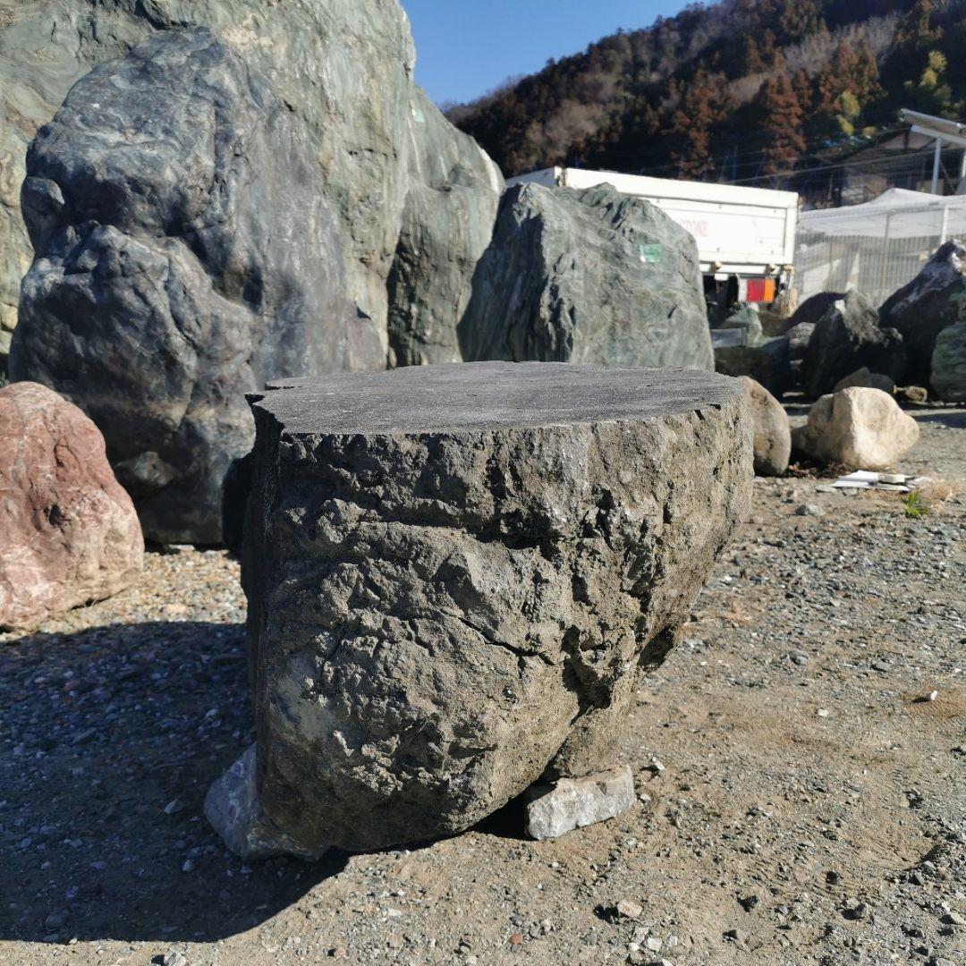 浅間　溶岩石　台石　155キロ　庭石　石　鑑賞石　庭　坪庭　ガーデニング