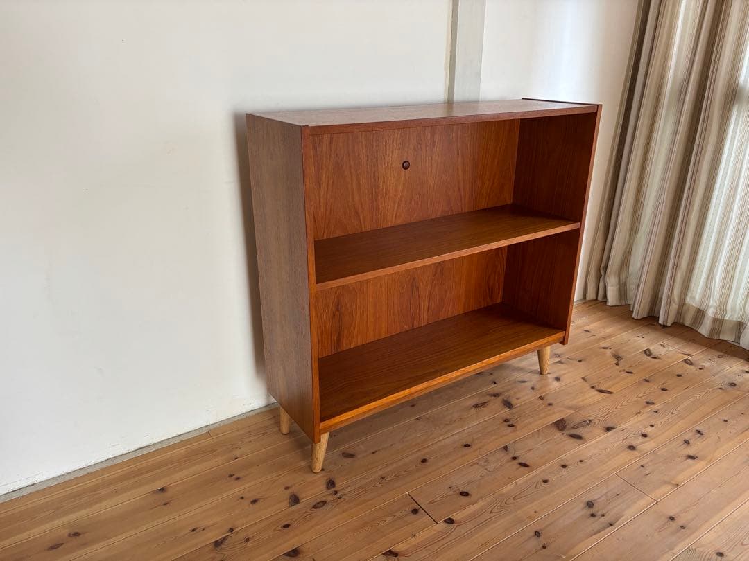 北欧ヴィンテージ　デンマーク　チーク　シェルフ