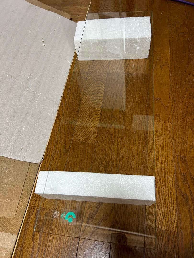 飾り棚用安全ガラス