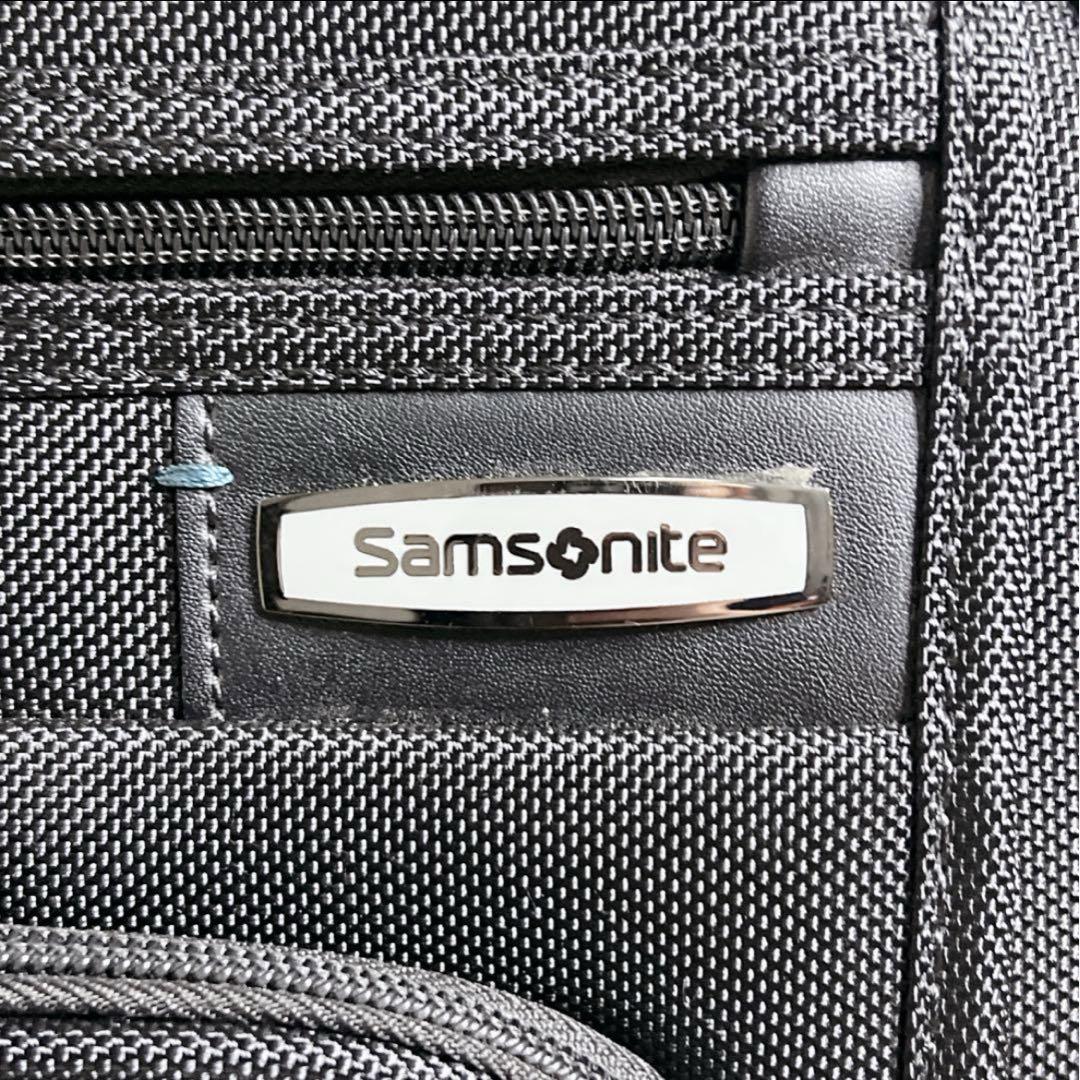 ☆美品☆ サムソナイト　四輪　キャリーケース　スーツケース　静音仕様　TSA