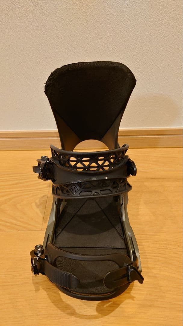 SALOMON DISTRICT HPS Mサイズ バインディング