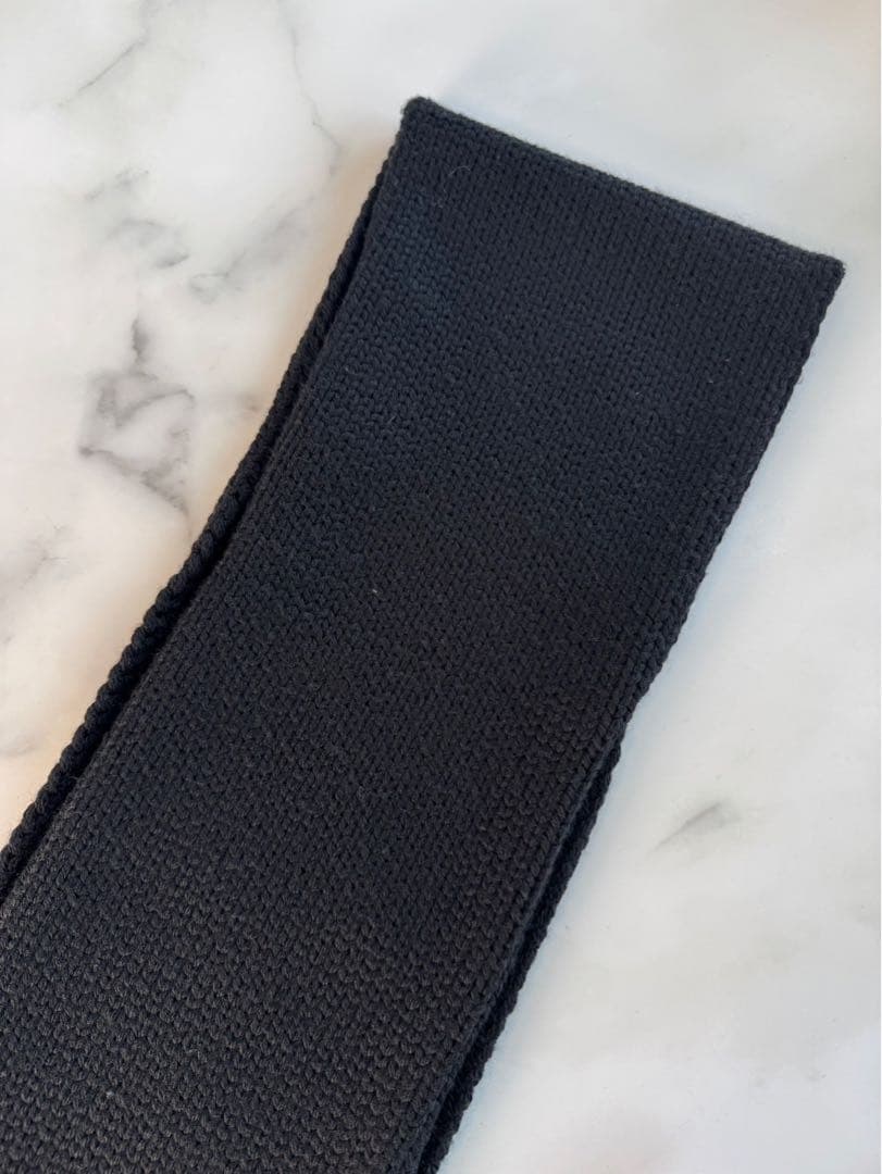 PRADA プラダ サンダー マフラー ブラック