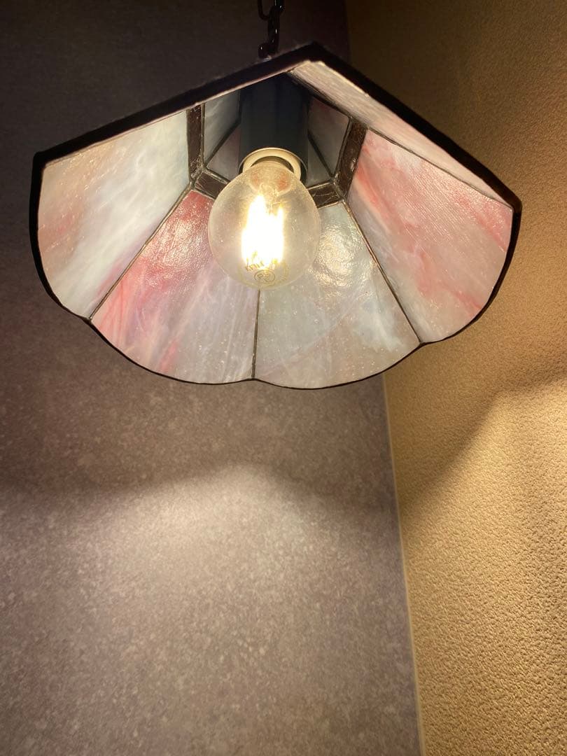 ステンドガラスペンダントライト 装飾工芸品規格（ミニステンドグラス付き）