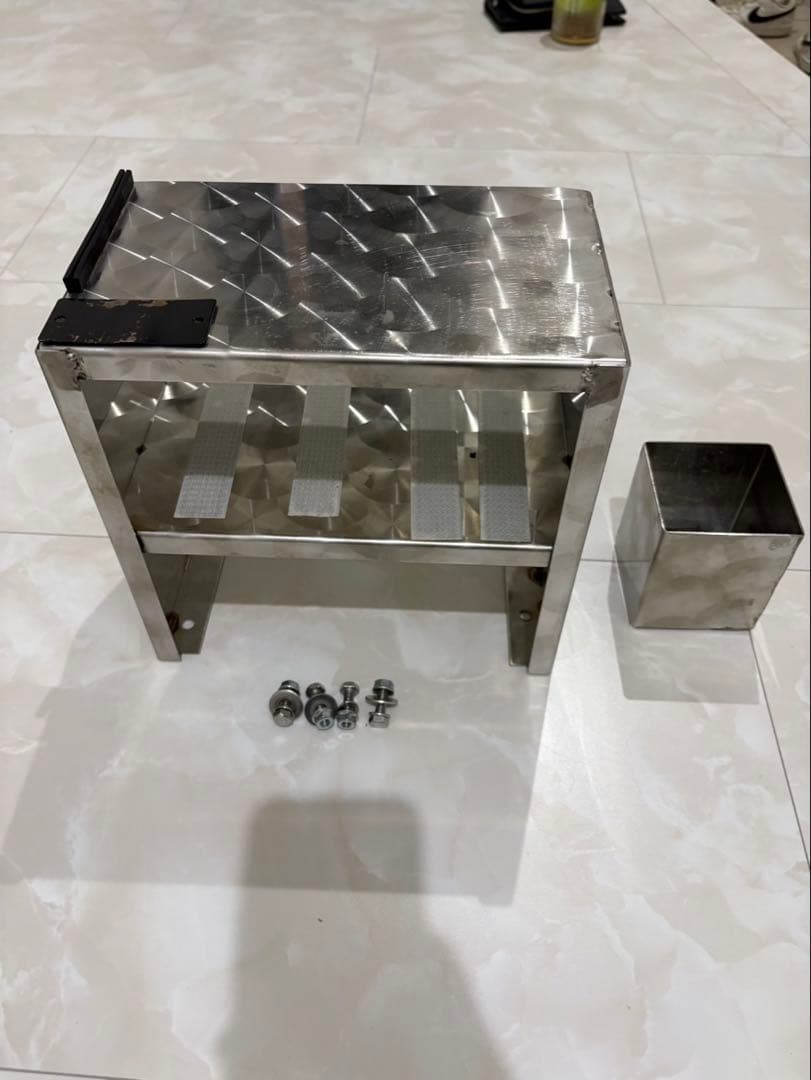 ウロコ無線機棚、ペン等小物入れセット