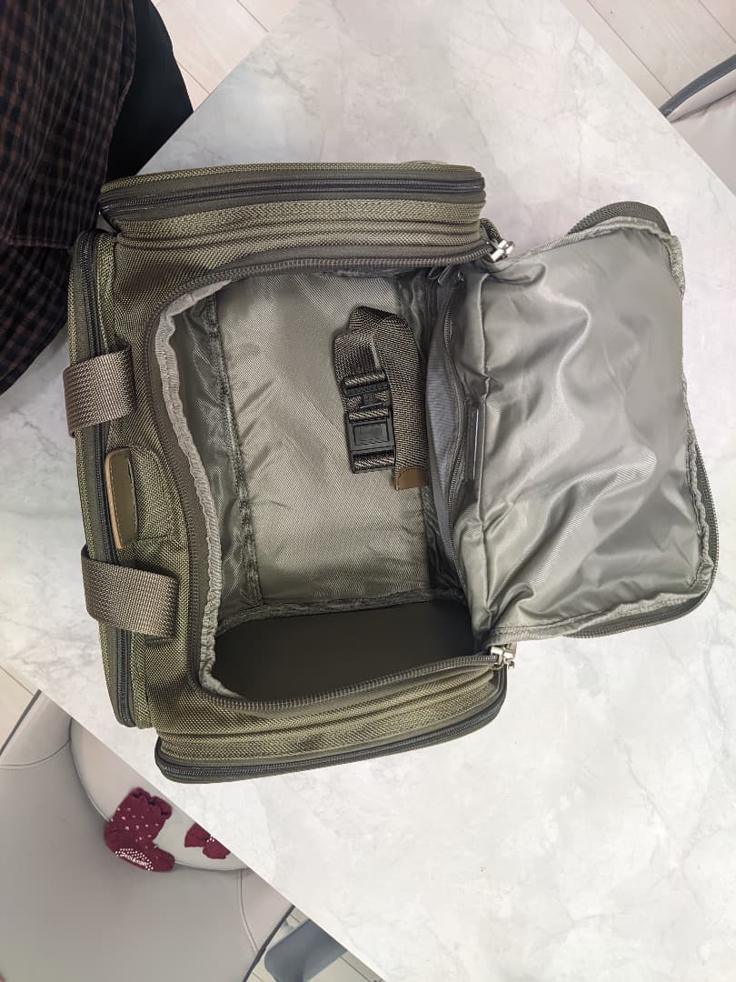 定価14万円・[Briggs & Riley] ガーメントバッグ ベースライン