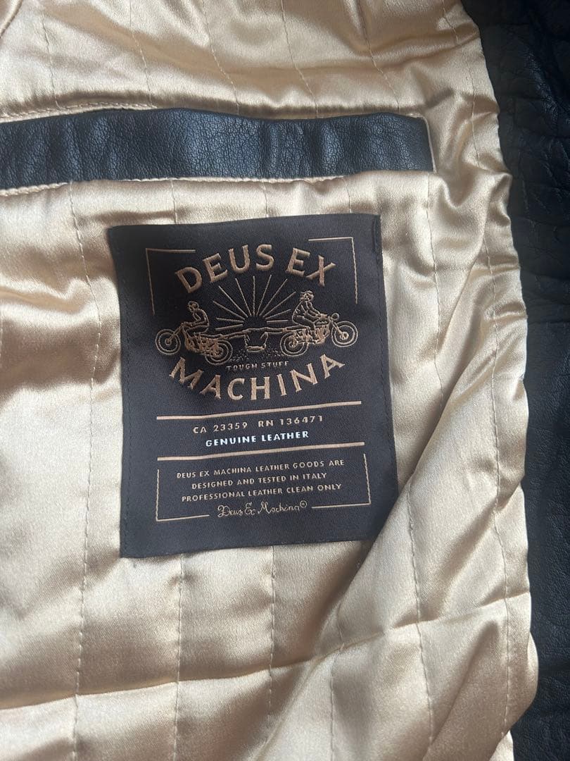 2/8まで限定価格　希少　レア　DEUS 本革　リアルレザー シングルライダース