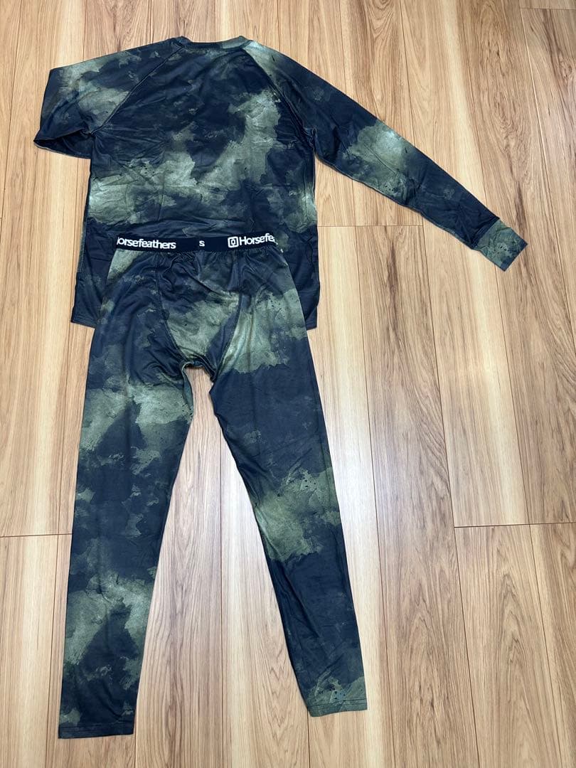 Horse Feathers / ファーストレイヤー上下セット / Mサイズ