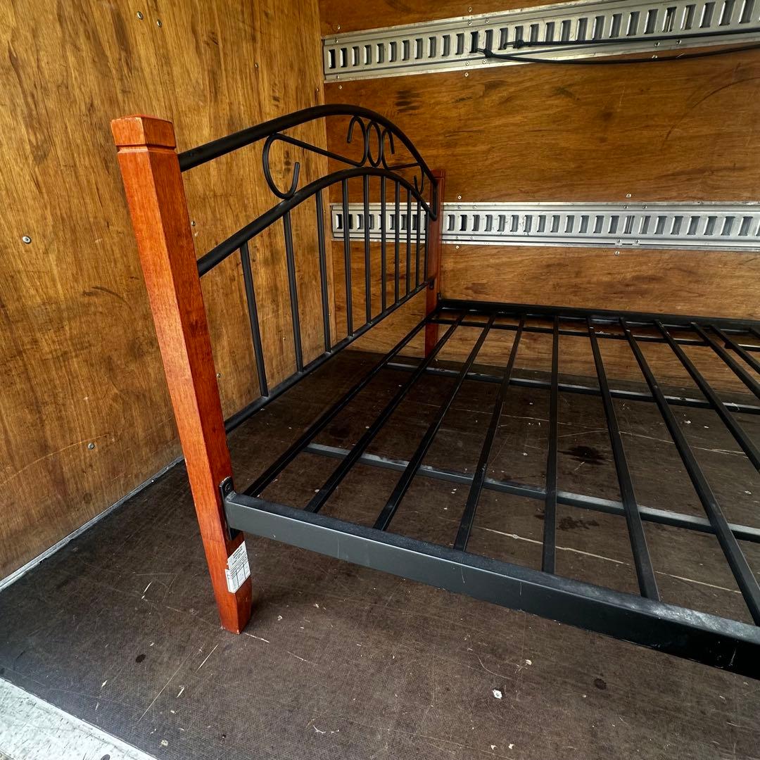 ニトリ バハマ ダブルベッドフレーム アイアンフレーム