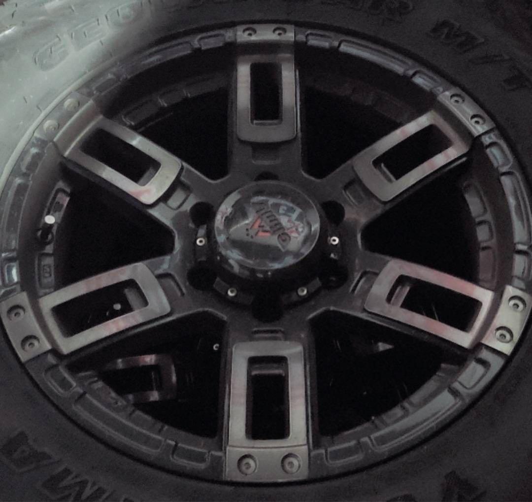 17インチ　タイヤ・ホイールセット