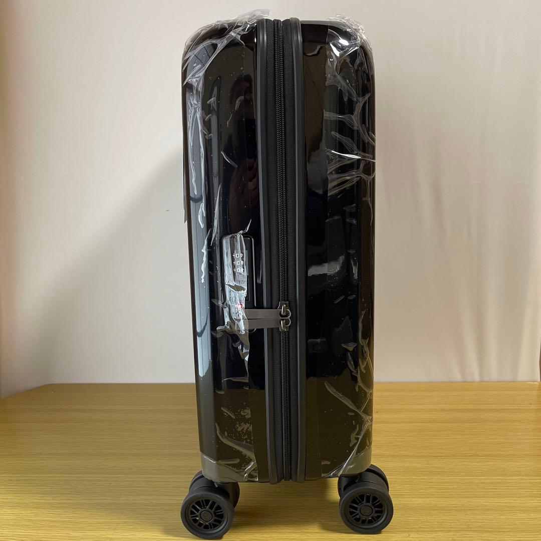 【VICTORINOX/ビクトリノックス】超軽量キャリーケース 機内持ち込み可