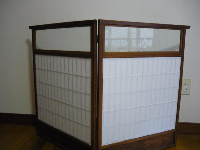 衝立・間仕切り　パーテーション　屏風　ガラス入り