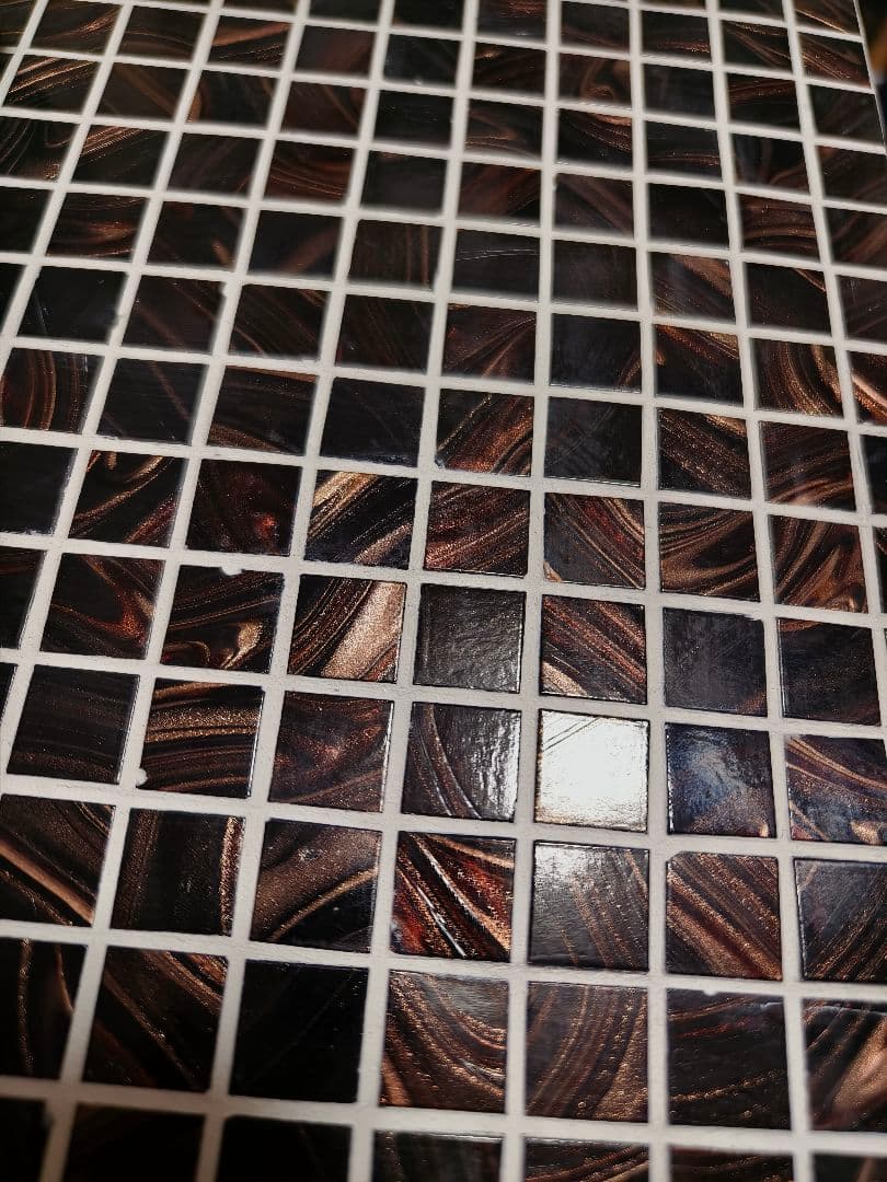 サイドテーブル　ガラスタイル