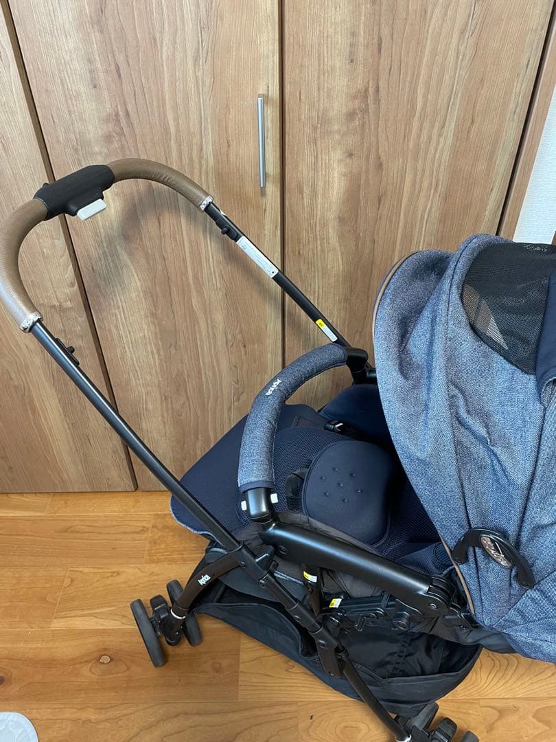 アップリカ　A型ベビーカー　ラクーナクッションフリー