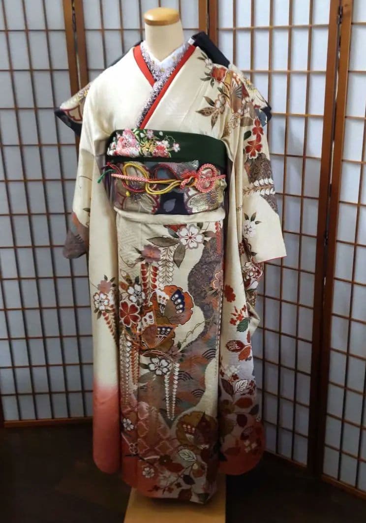 456 アイボリー　古典柄　正絹振袖7点フルセット　成人式卒業式謝恩会結婚式