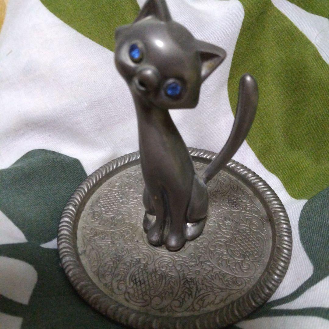 アンティーク 青い目をしたネコジュエリー受け皿