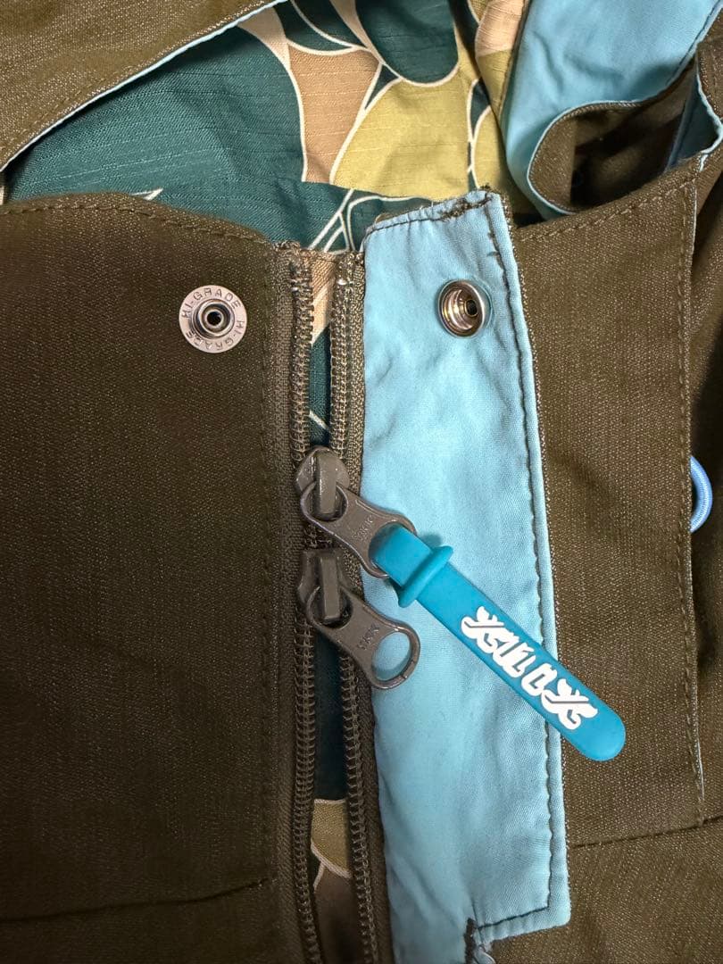 スノーボードウェア Mサイズ オリーブ色