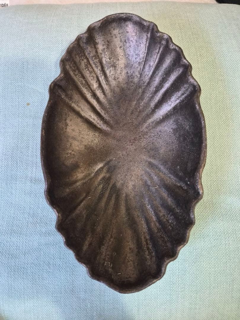 安福由美子　フリルオーバル皿　新品