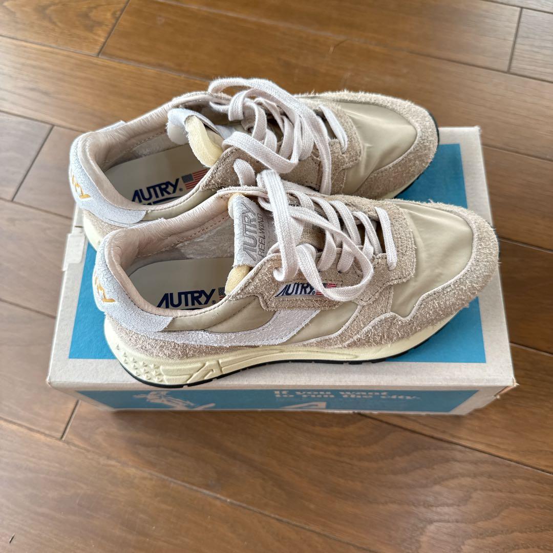 AUTRY / オートリー REELWIND スニーカー　ベージュ