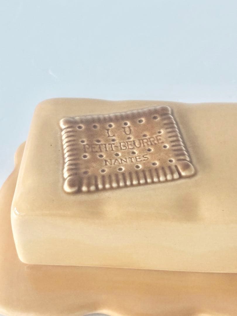 【フランスヴィンテージ】LU　ビスケット　　バターケース　陶器