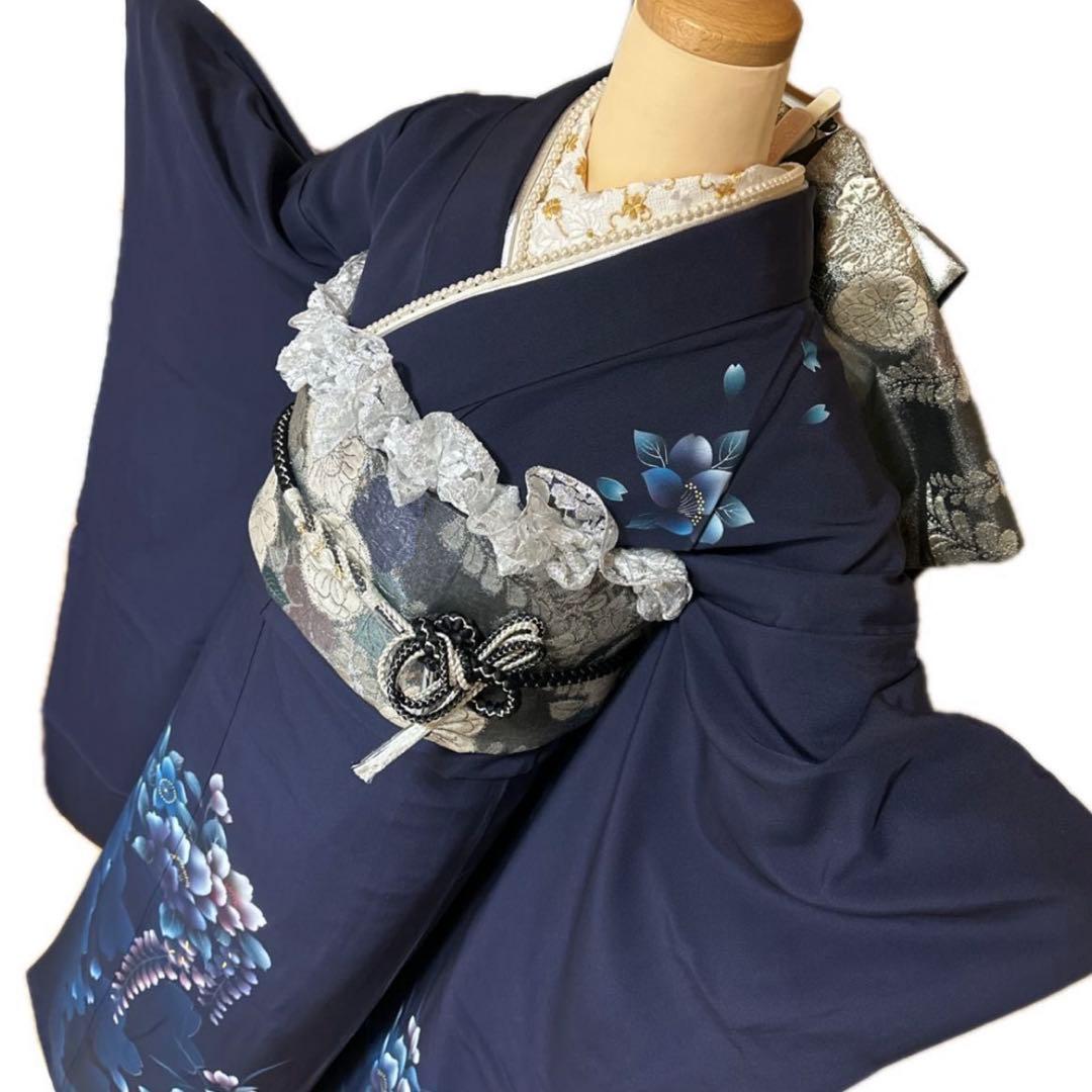 雪の女王❤︎あふれる透明感 紺×シルバーレースの振袖フルセット 成人式