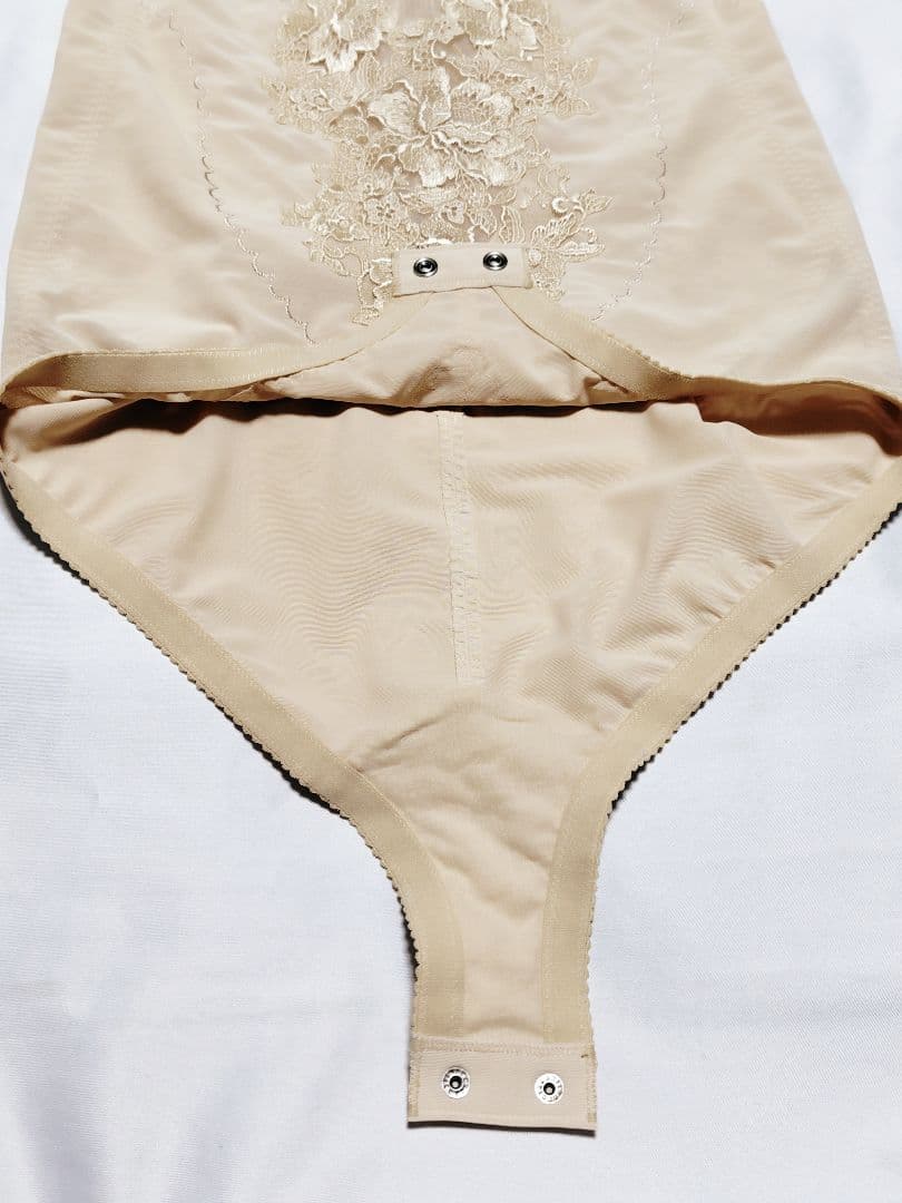 ワコール★Trefleトレフル☆ボディスーツ★B95・3L★定価3,3000円