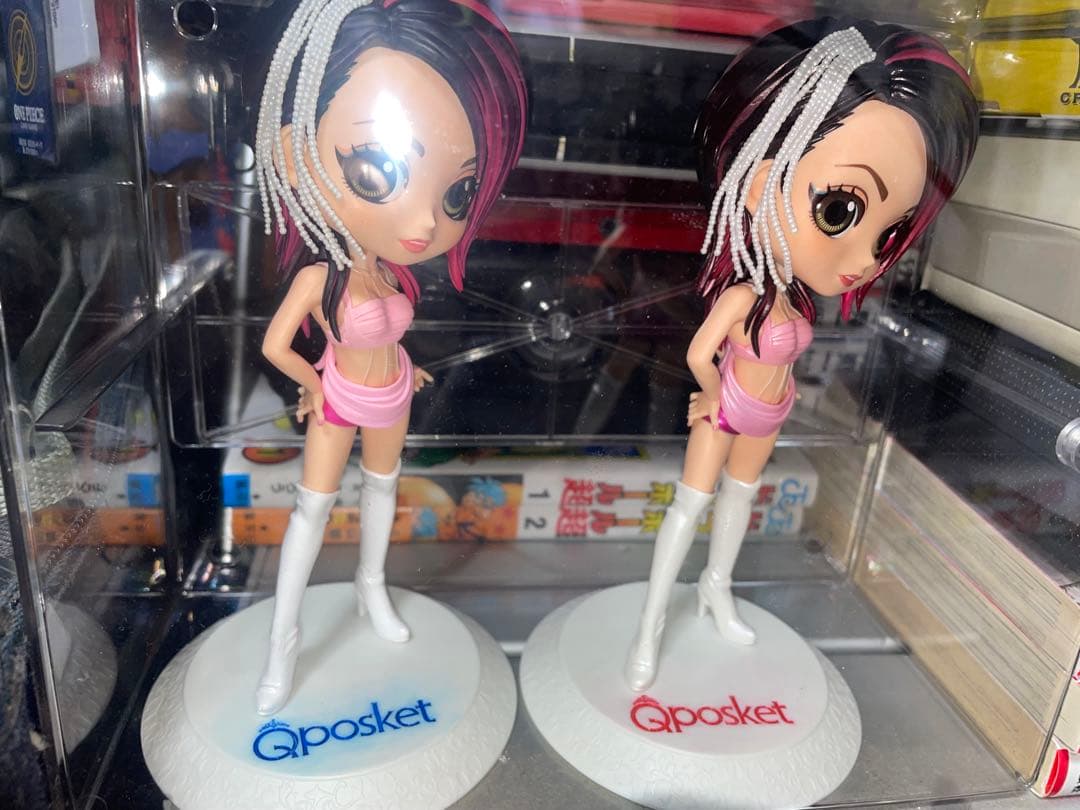 ryuoneone10個 ダイソー 2段 壁につけられるディスプレイ未開封