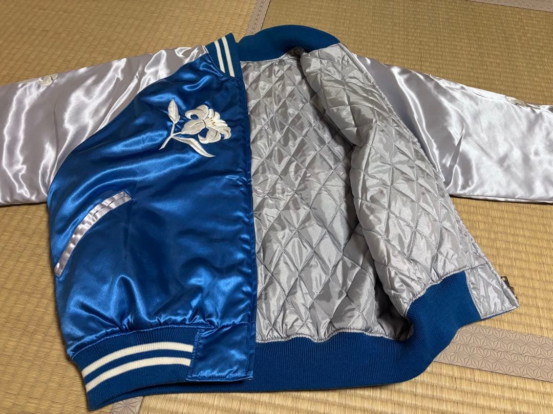 横須賀プリンス商会　スカジャン　百合　刺繍