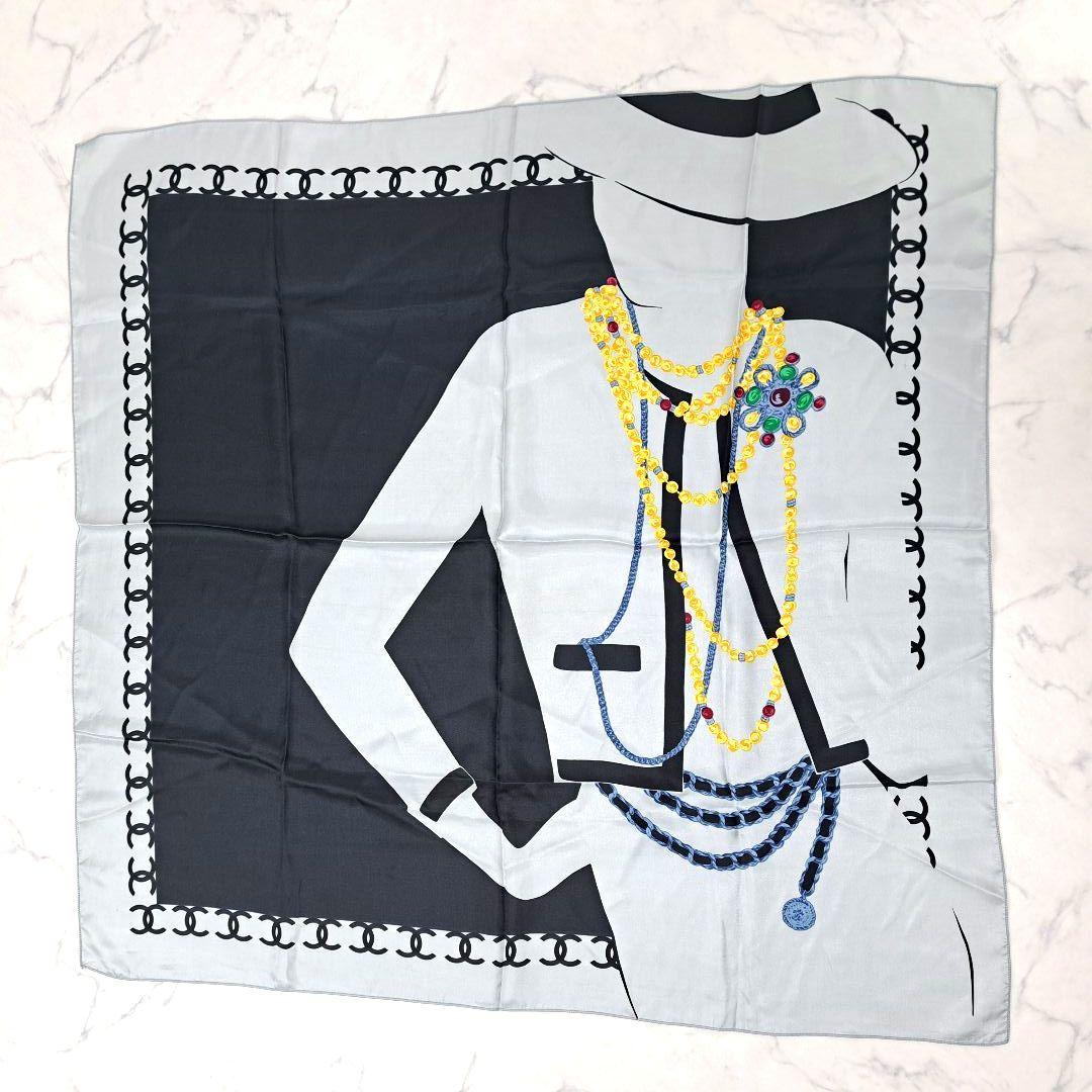 minarinCHANEL シャネル 大判 マドモアゼル スカーフバンダナ