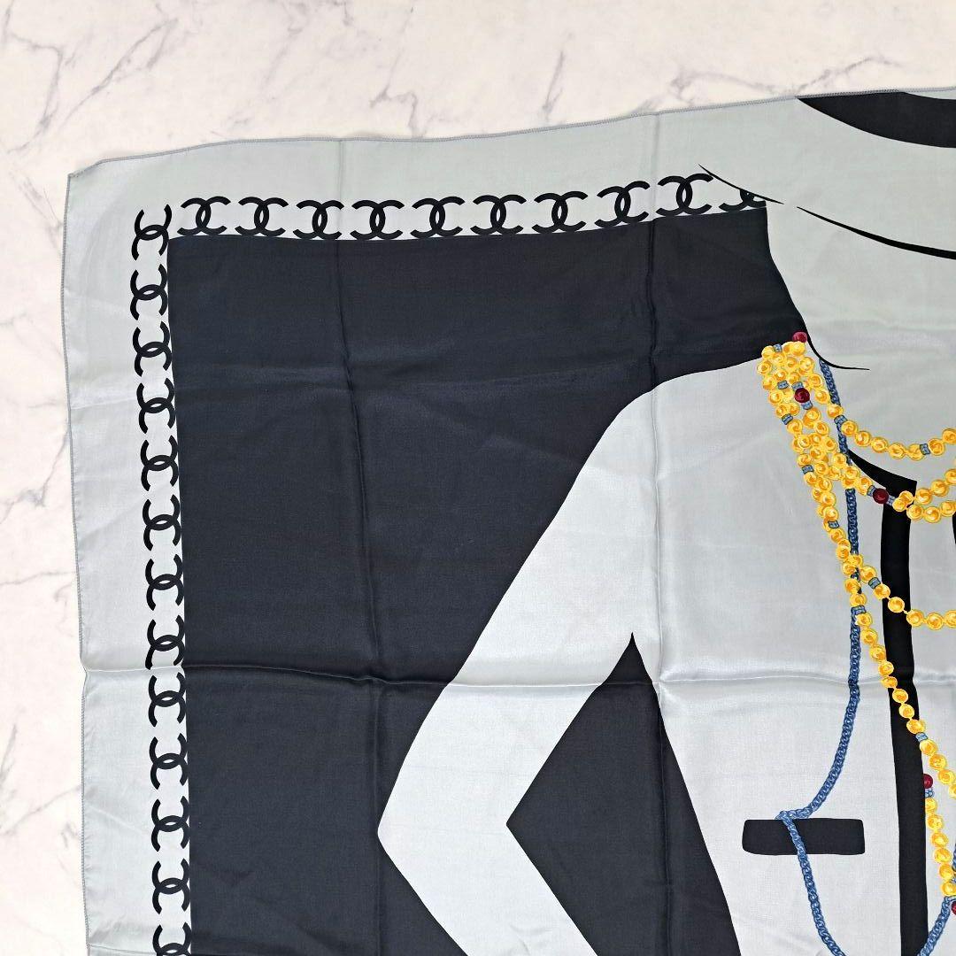 minarinCHANEL シャネル 大判 マドモアゼル スカーフバンダナ