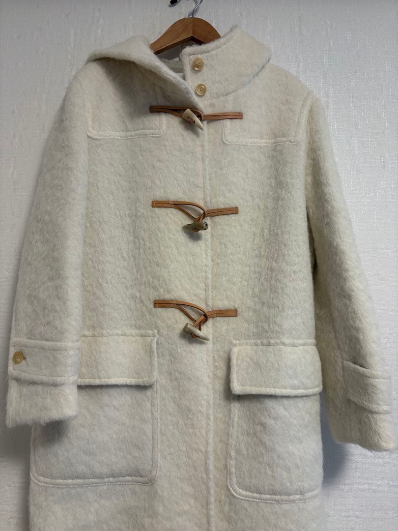 ヴィムガゼット、 ホワイト ダッフルコート