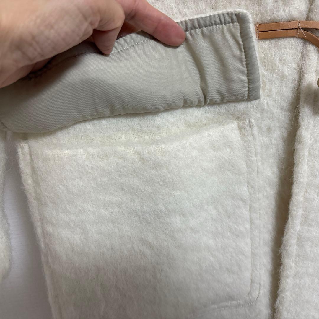 ヴィムガゼット、 ホワイト ダッフルコート