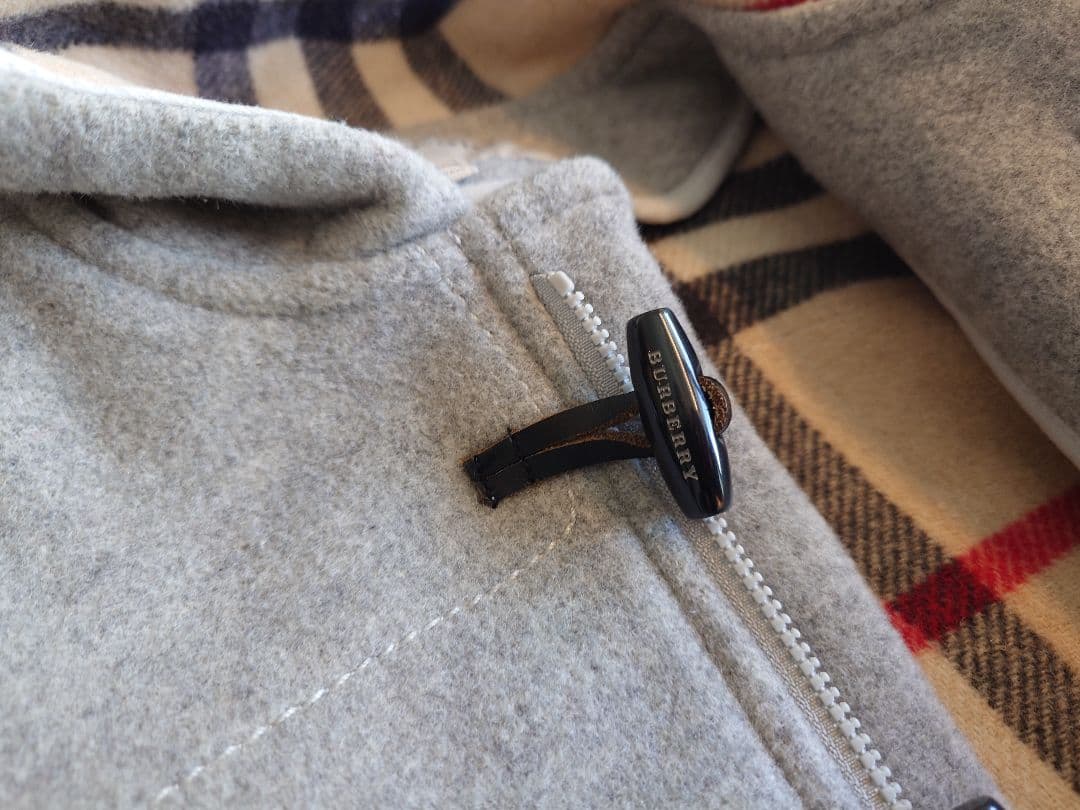 BURBERRY バーバリー ダッフルコート　104センチ　4Y　100