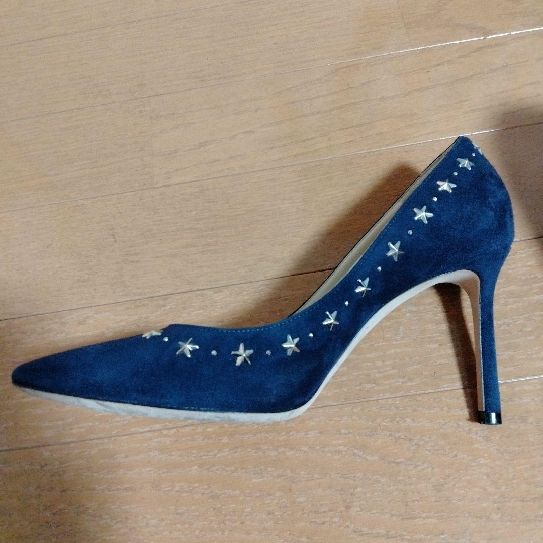 期間限定お値下げ☆ジミーチュウ　スタッズ付きネイビーパンプス