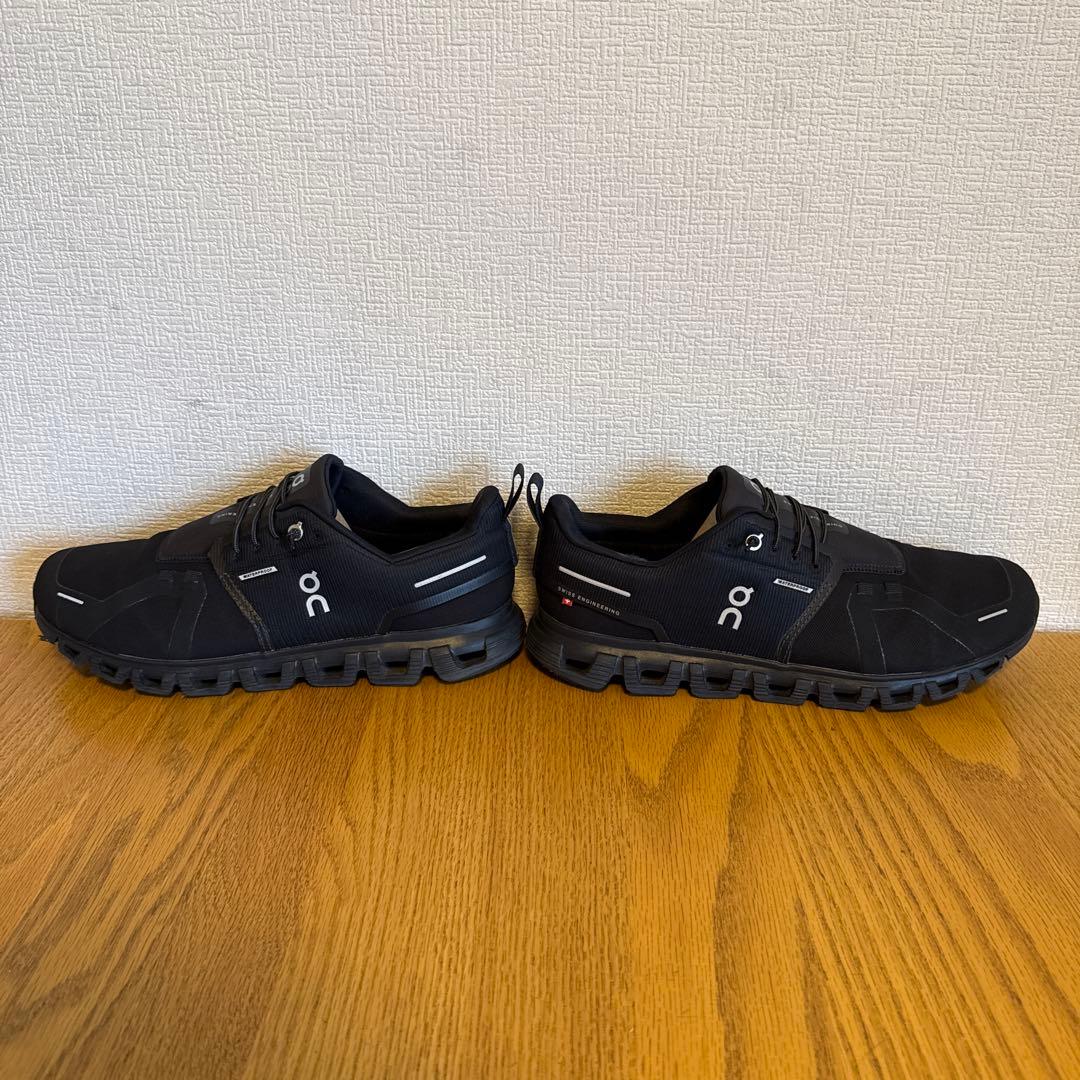 on Cloud6 WP ブラック 28cm