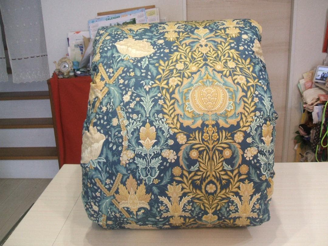 新品【六つ星】ブラック ＊１００双フランス産９５％＊増量１，２キロ＊羽毛布団ＳＢ