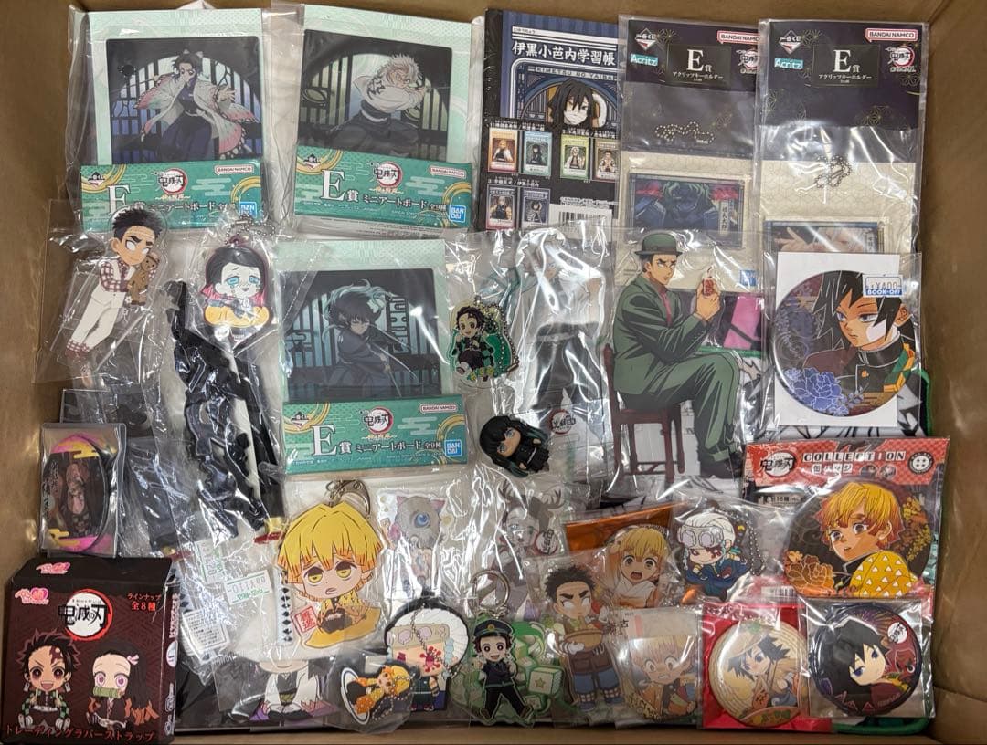 鬼滅の刃 グッズ 大量 まとめ売り 850点以上